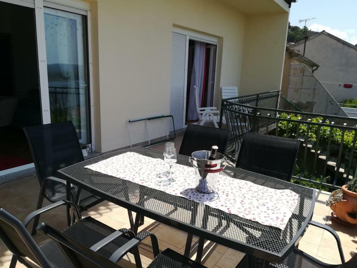 Apartman Betty Šibenik Exterior foto