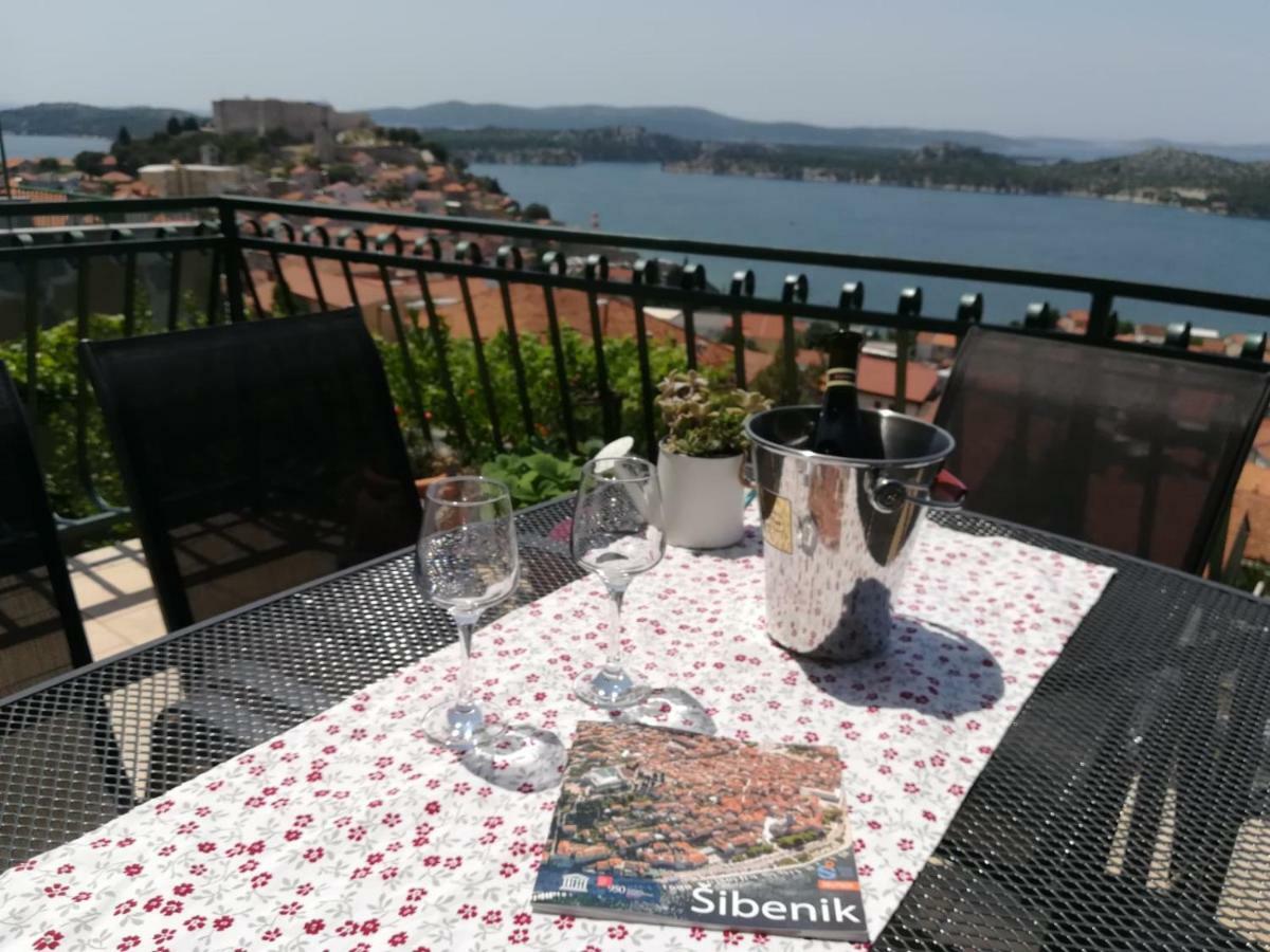 Apartman Betty Šibenik Exterior foto